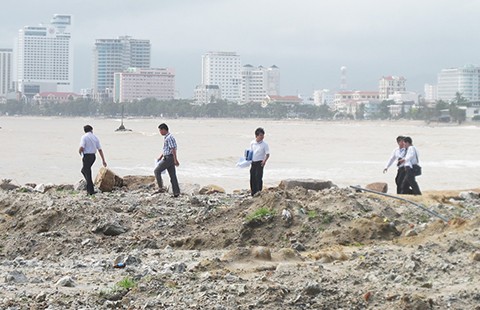 Truy gay gắt vụ tự lấn vịnh Nha Trang