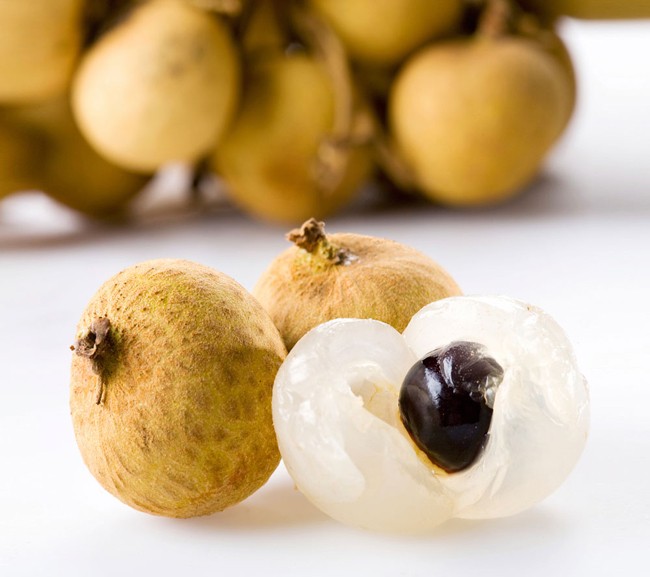 Hàng trăm tấn nhãn Việt sang Mỹ