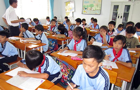 Trường quá tải, có lớp bán trú ‘vệ tinh’