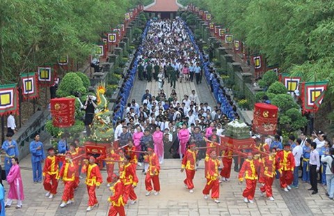 Cam kết không có ăn xin, ‘chặt chém’ ở giỗ tổ Hùng Vương