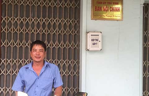 Truy tố đến cùng rồi né bồi thường oan