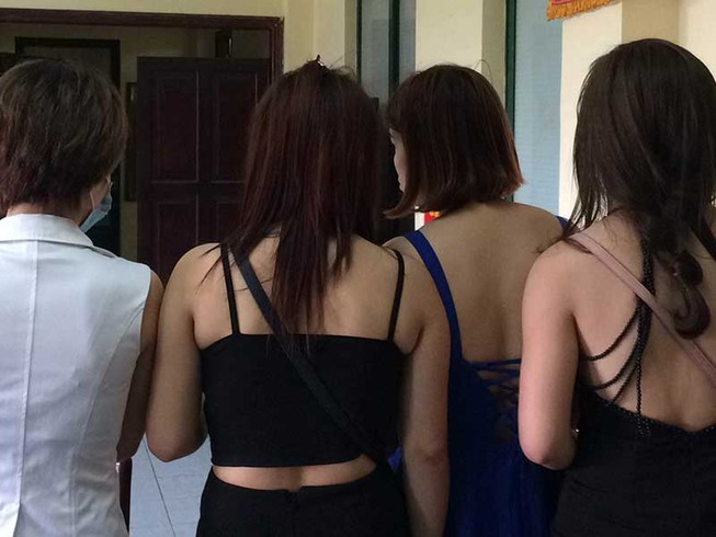 Nhộn nhạo chợ tình trên mạng