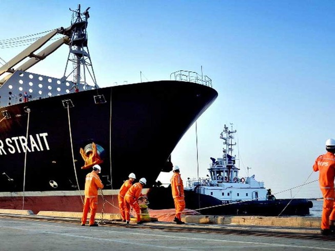 ‘Phát triển đường thủy, khoan xây cao tốc Bắc-Nam’