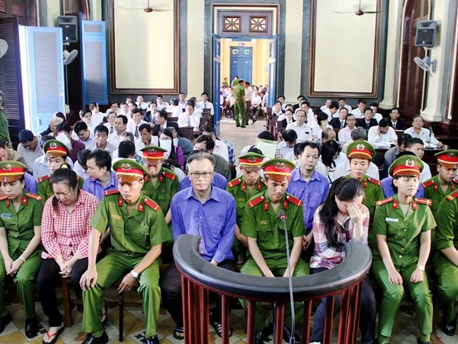 Hàng trăm bản cung vi phạm tố tụng, xử lý sao?