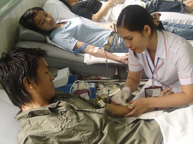 Không có việc bắt buộc hiến máu