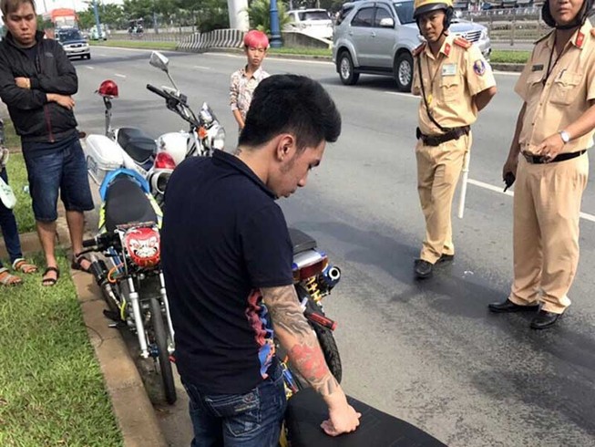 Tướng Lê Đông Phong yêu cầu ổn định giao thông sau Tết