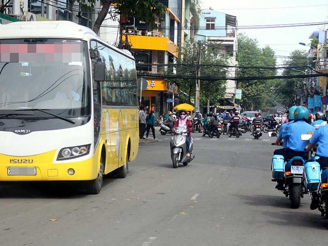 Quận 5 mong DN cùng bài trừ bảo kê, xe dù, bến cóc