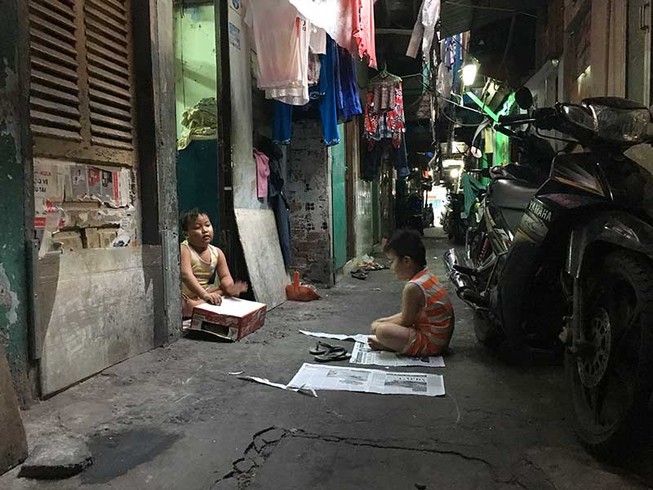 Khu ‘siêu ổ chuột’ giữa quận giàu nhất