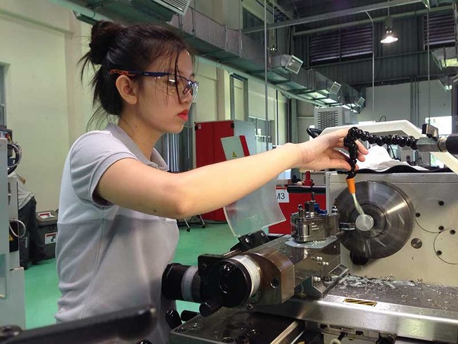 Học nghề miễn phí, ra trường có ngay việc làm