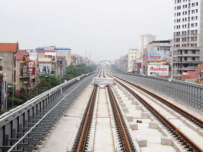 Đường ray Cát Linh - Hà Đông chưa khai thác đã gỉ sét
