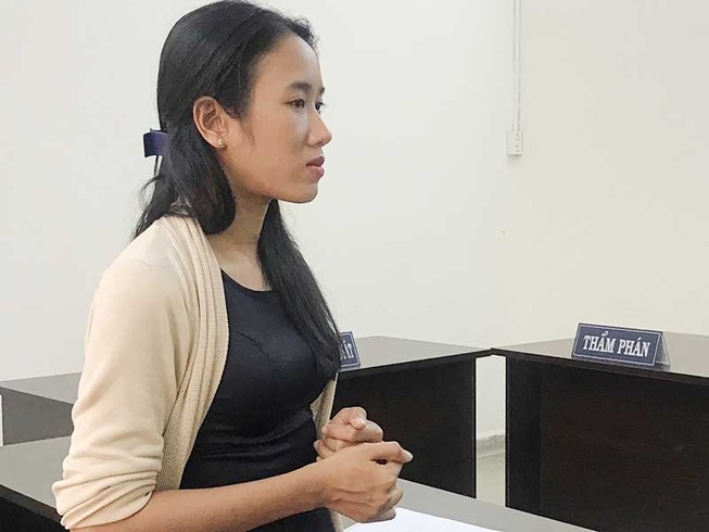 Sang Pháp kiện giành quyền nuôi con