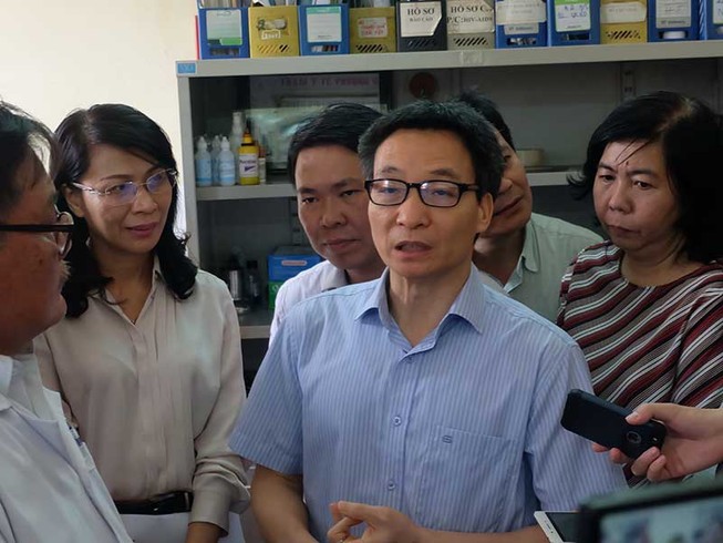 Y tế đừng vì lợi nhuận mà quên trách nhiệm với dân!