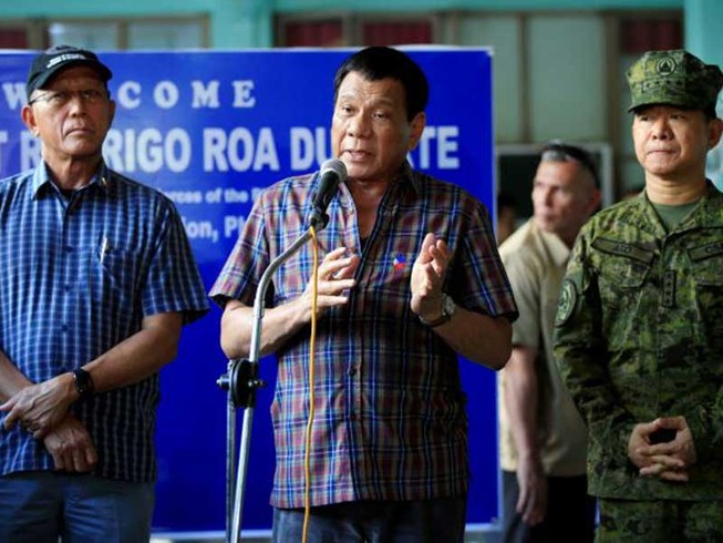Ông Duterte nói không biết Mỹ giúp đánh khủng bố