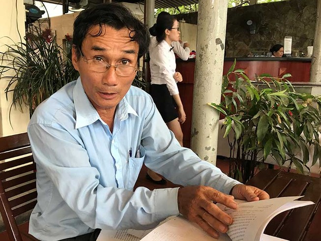 Yêu cầu hủy công chứng di chúc, kiện ai?
