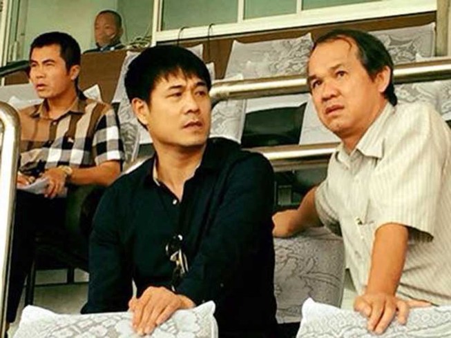 Khi bầu Đức và HLV Hữu Thắng lỡ leo lưng cọp…