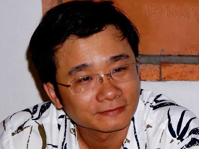 Lê Thiếu Nhơn ra mắt Hoa rơi hữu ý