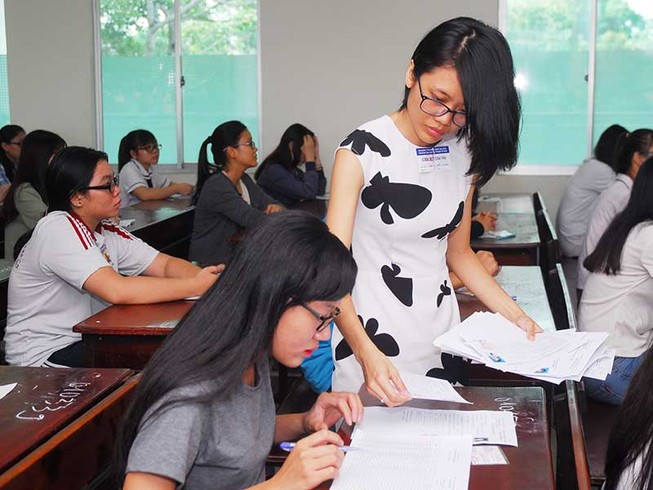 Bộ GD&ĐT lưu ý thí sinh quy trình làm bài thi tổ hợp