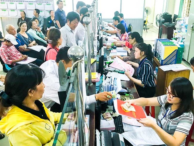Nghẽn trong nộp thuế nhà đất