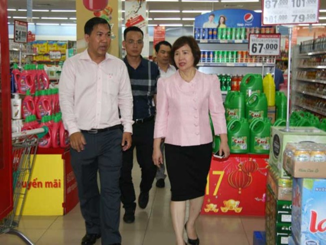 Tài sản gia đình Thứ trưởng Thoa ‘bay’ cả chục triệu đô