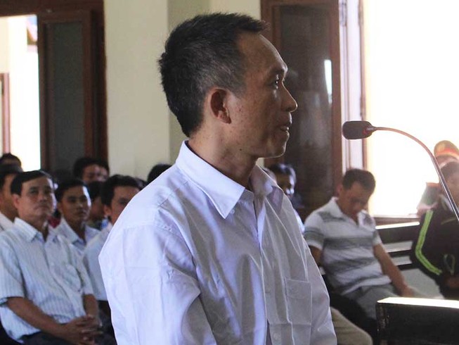 Vụ phá rừng Phú Yên: VKS đề nghị 8 năm tù