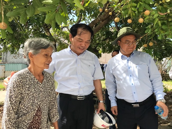 Bí thư TP Vũng Tàu đối thoại, giải các vụ khó