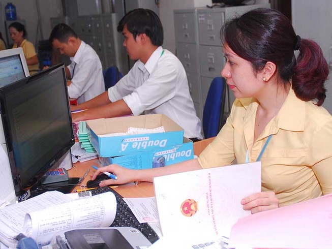 Dân ủng hộ có quy chuẩn công chức