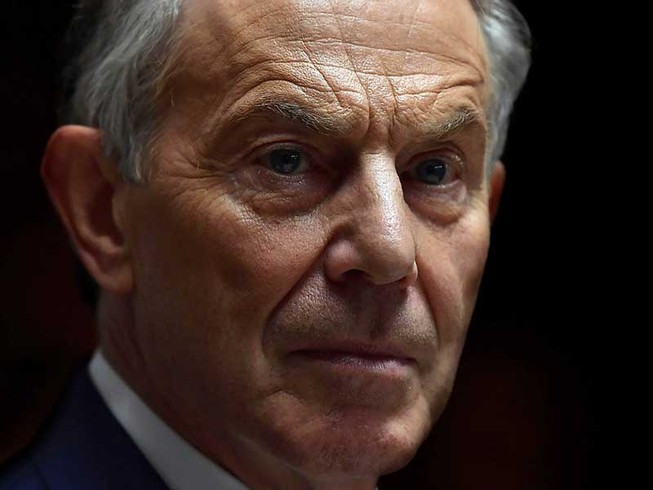 Cựu thủ tướng Anh tái xuất, muốn đảo ngược Brexit