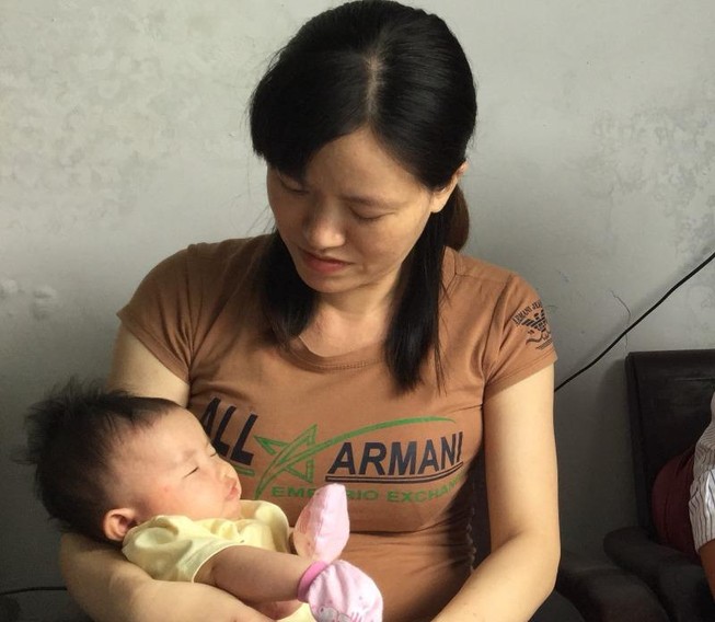 Cháu bé đã được cấp khai sinh mang họ cha