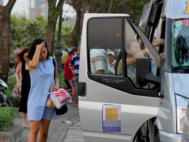 Siết ‘xe dù, bến cóc’ nhưng đừng làm khó DN