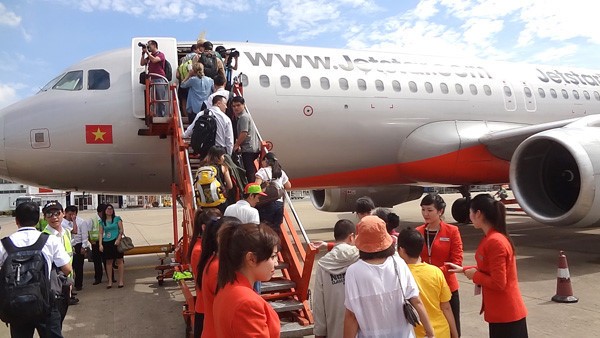 Không chịu nộp phạt, nữ hành khách bị cấm bay 12 tháng