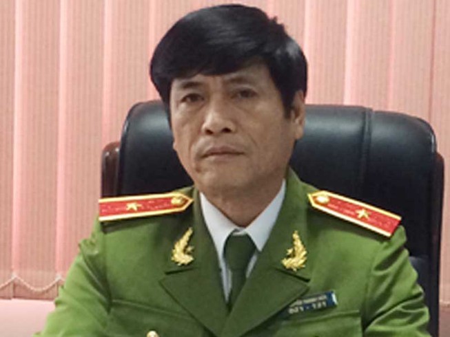 Tước quân tịch, bắt nguyên cục trưởng C50