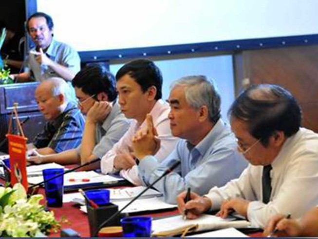 Bằng cấp và bằng lòng
