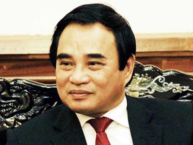 Các sai phạm của ông Văn Hữu Chiến