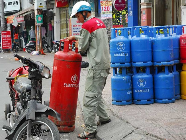 Hồi hộp chờ quy định mới về gas