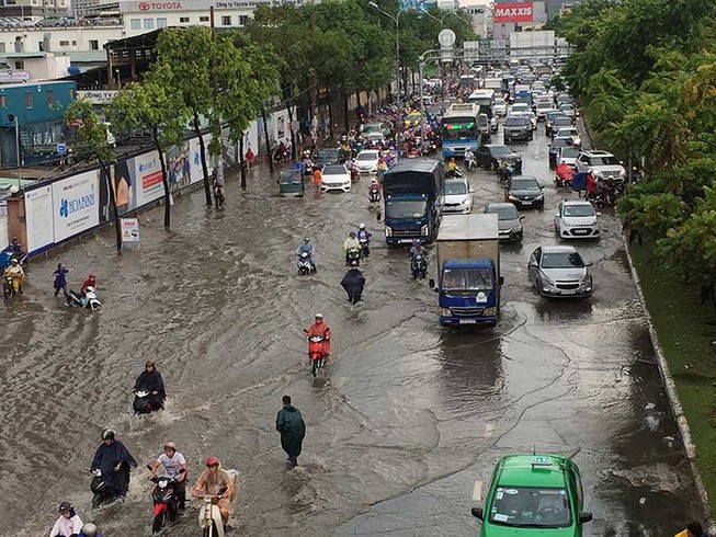 Chống ngập TP.HCM: Cần một ‘nhạc trưởng’!