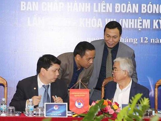 Không lo tính mạng lại lo truy ai tung băng ghi âm