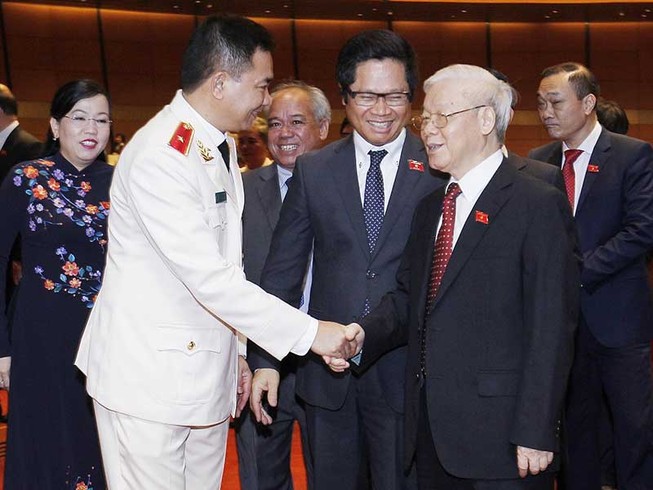 Kỳ họp Quốc hội: Điểm lại hàng loạt vụ ‘nóng’