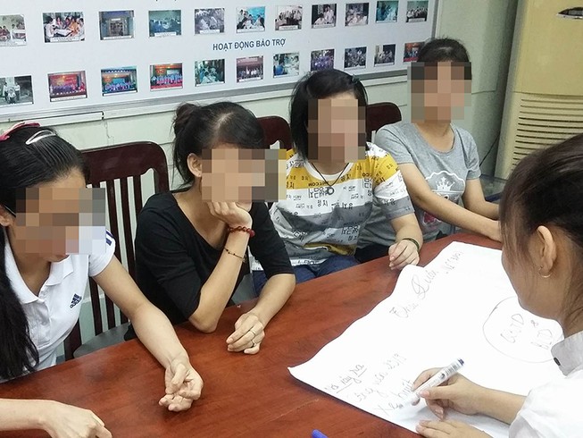 Coi quấy rối tình dục là… ‘chuyện thường ngày ở huyện’