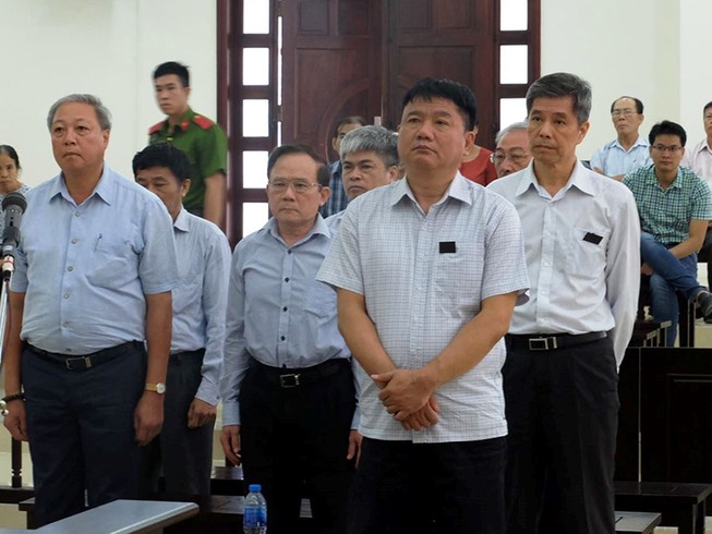 Ông Đinh La Thăng chịu mức án chung 30 năm tù