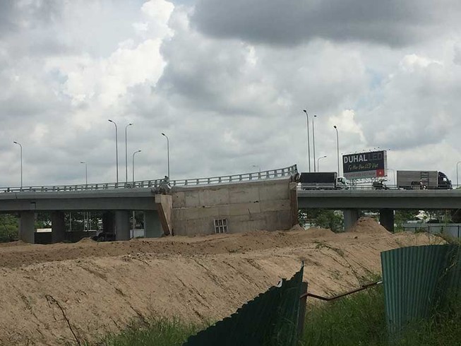 Dự án đường Võ Văn Kiệt nối dài bị tắc do đâu?