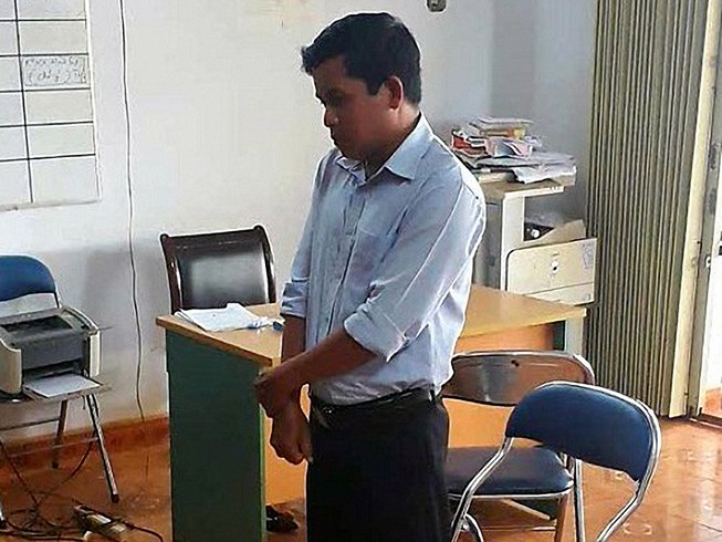 1 cán bộ nhà, đất lãnh 5 năm tù