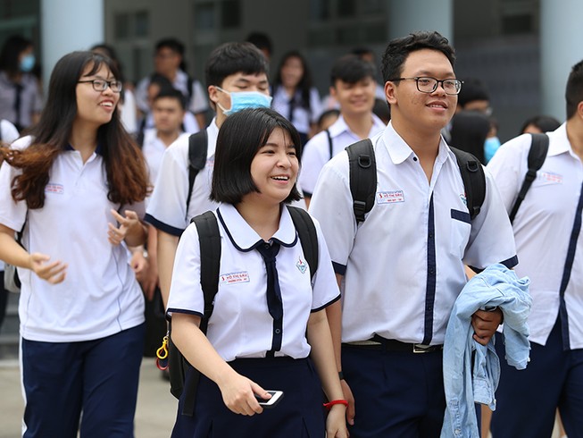 Cải tiến hay bỏ thi THPT quốc gia?