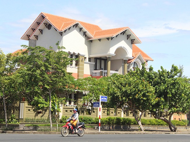 Cử tri bức xúc vụ đất vàng Phú Yên