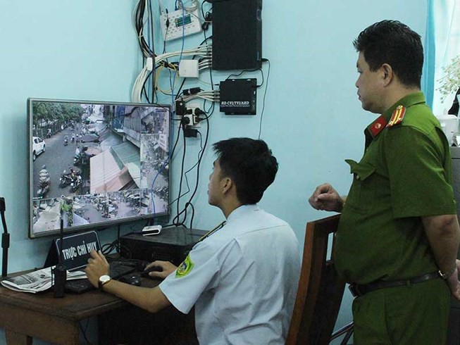 Mạnh tay dẹp nạn xả rác