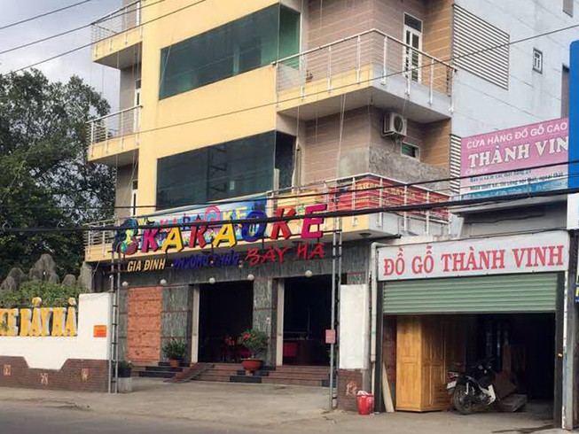 Chấp hành viên quyết giao tài sản dù cấp trên ‘thổi còi’