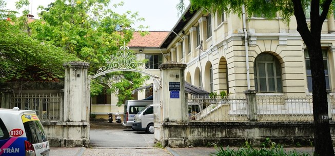 Dinh Thượng thơ - bao giờ ly đắng thành rượu ngon?