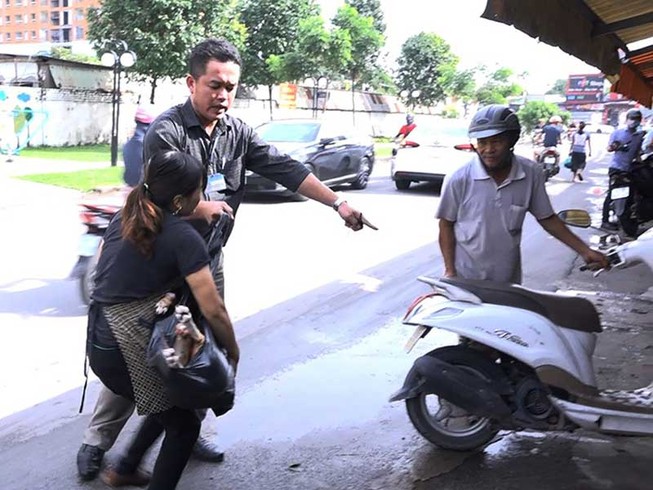 Bao giờ hết cảnh ôm thịt chó bỏ chạy?
