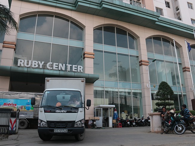 Tranh chấp ở chung cư Rubyland: Ưu tiên cấp giấy cho dân
