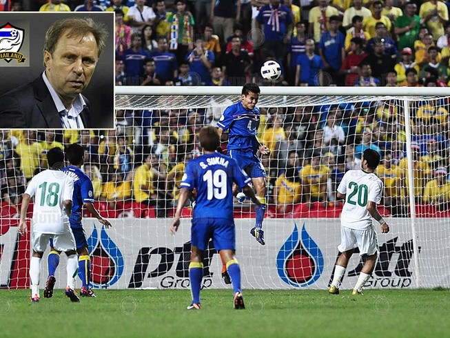 Thái Lan chuẩn bị AFF Cup bằng nước cờ lạ
