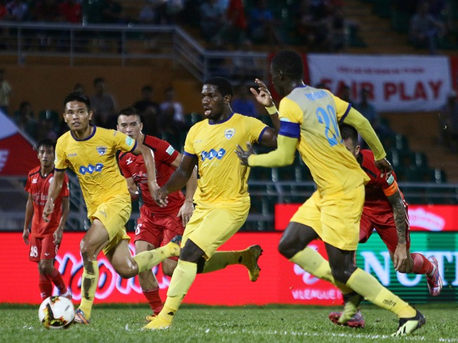 Hai trận ‘chung kết’ V-League